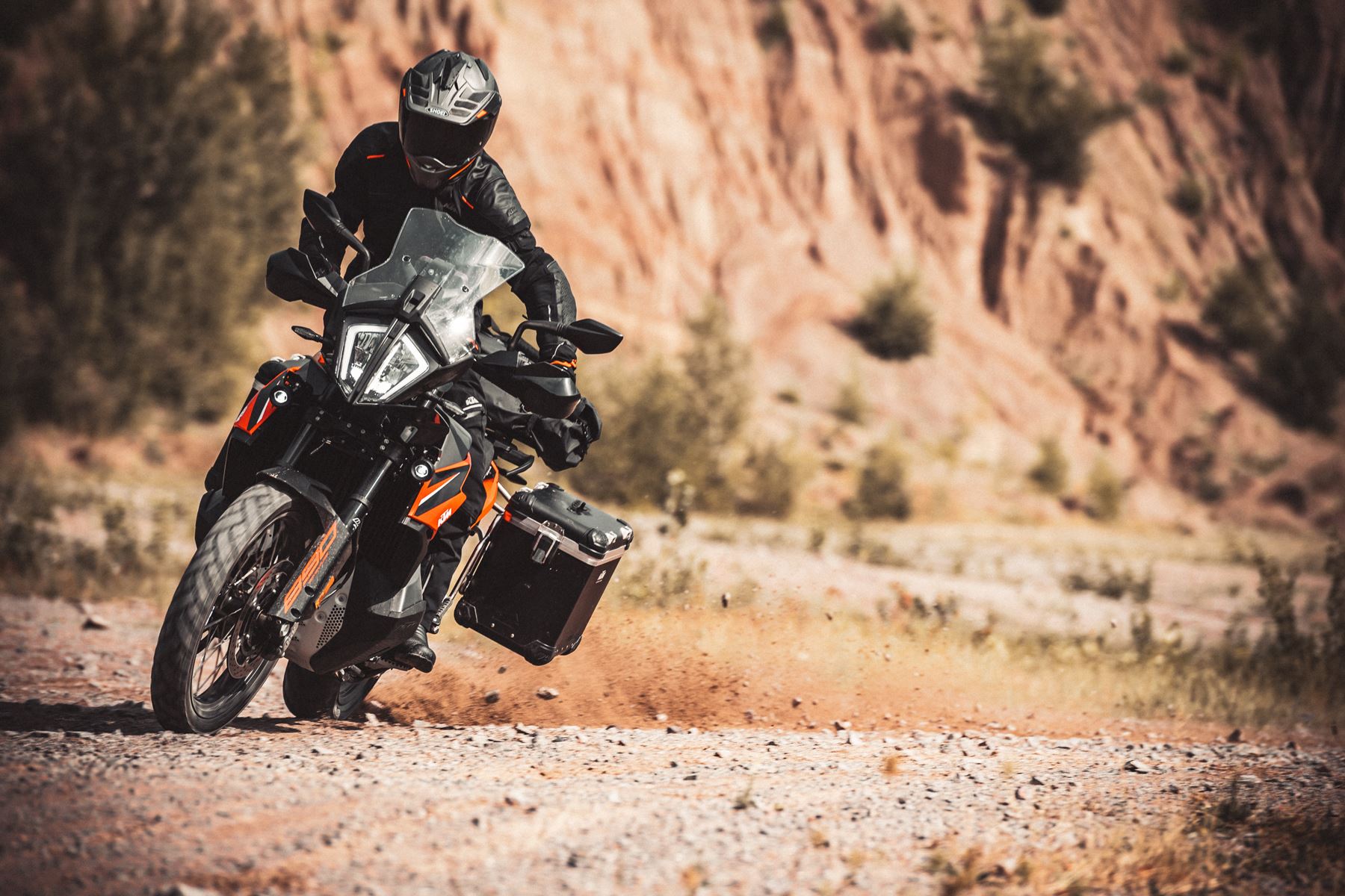 Ktm adventure deals 890 l